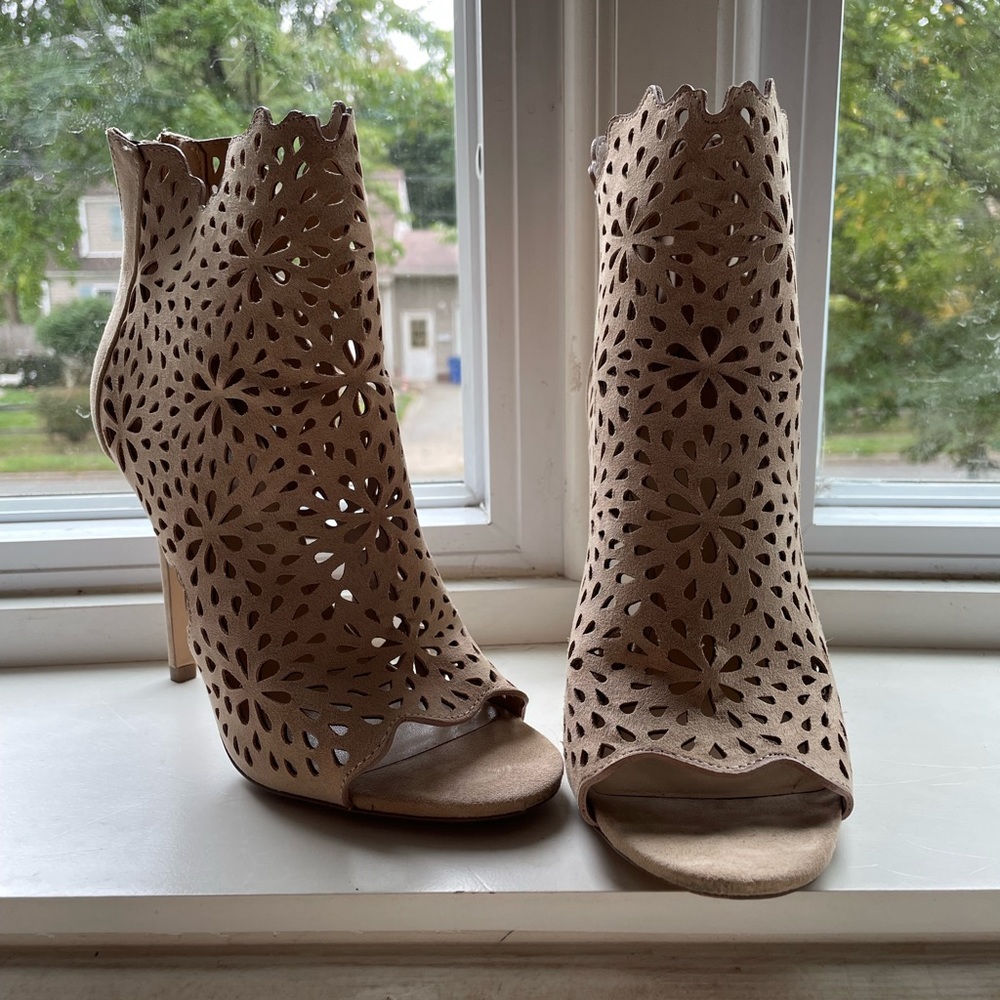 Aldo - Picture 3 of 3